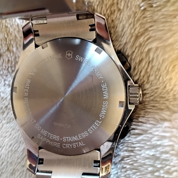 VICTORINOX SWISS ARMY Chronograph Classic MEN ❤ LIKE NEW! - Picture 4 of 7